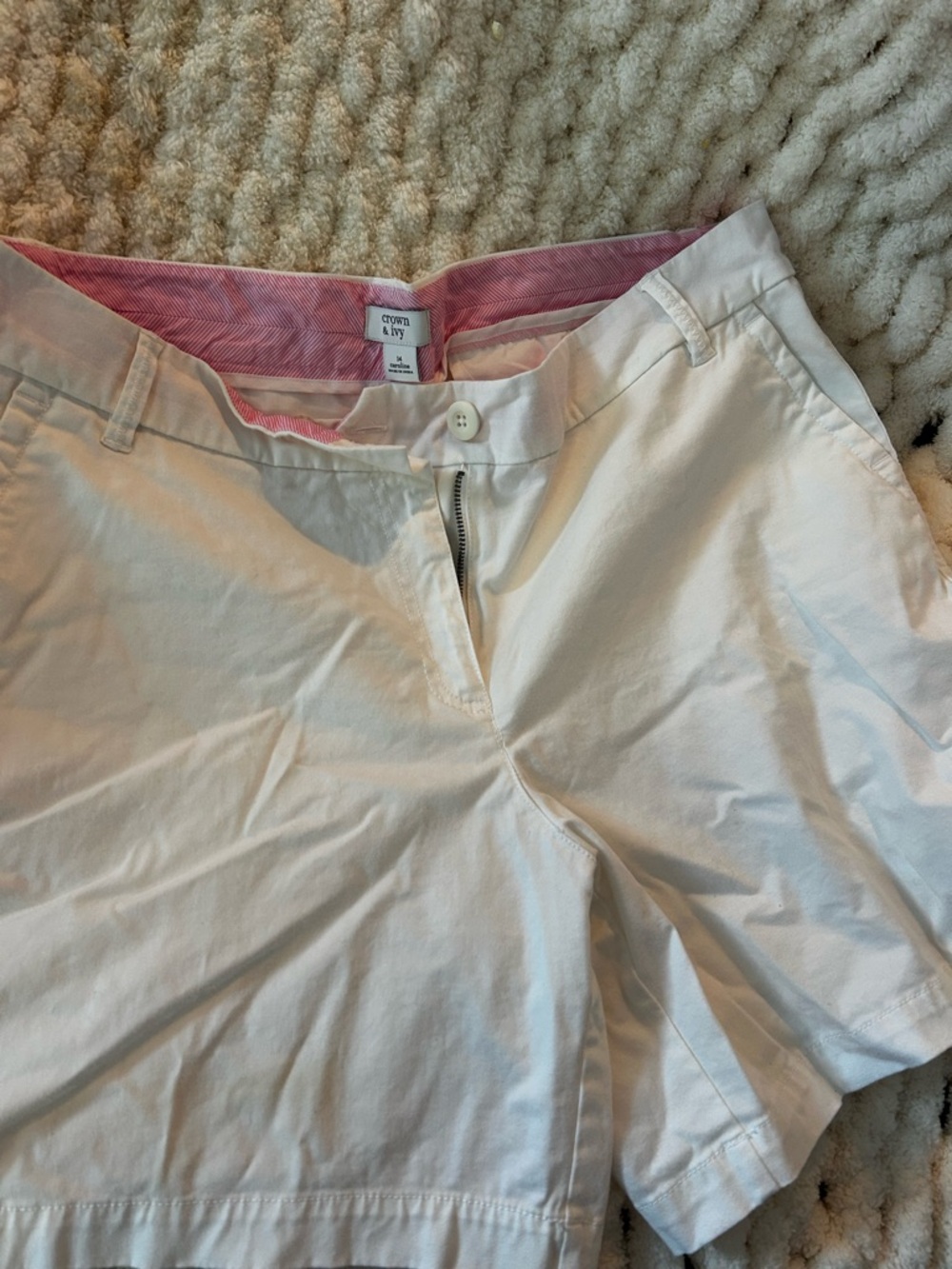 crown & ivy White Women's Chino Bermuda Shorts with Pink Waistband Lining